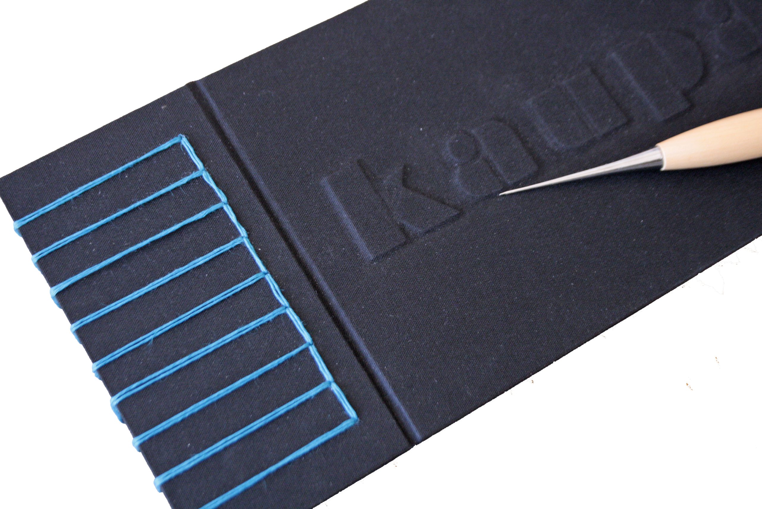 8f41ce_11097f881c564566bf7ee7cc7764793emv2