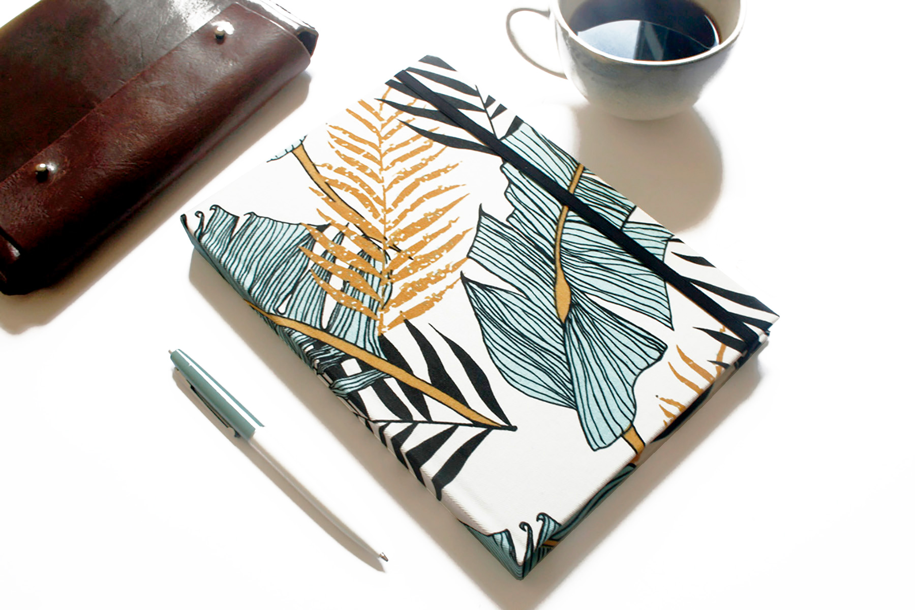 8f41ce_11d35cf95b5949ee99f38da82ed0abc8mv2