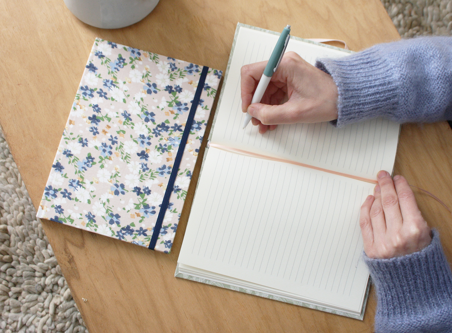 8f41ce_15c8c551b34c4975a9068b350857ba79mv2