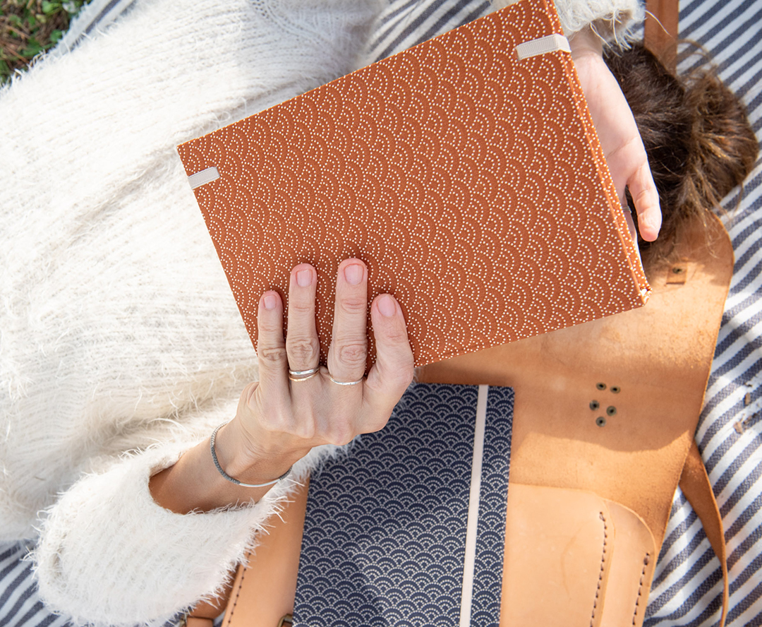 8f41ce_5fc6f4e6a6134a80b6e7df54ef79eb84mv2