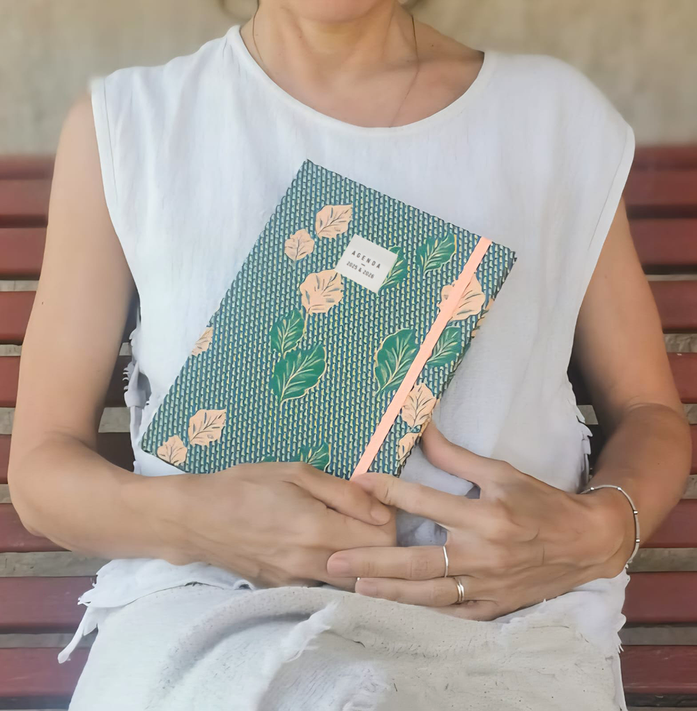 8f41ce_6eda1fe839474c909bac31c53ffb0f0fmv2