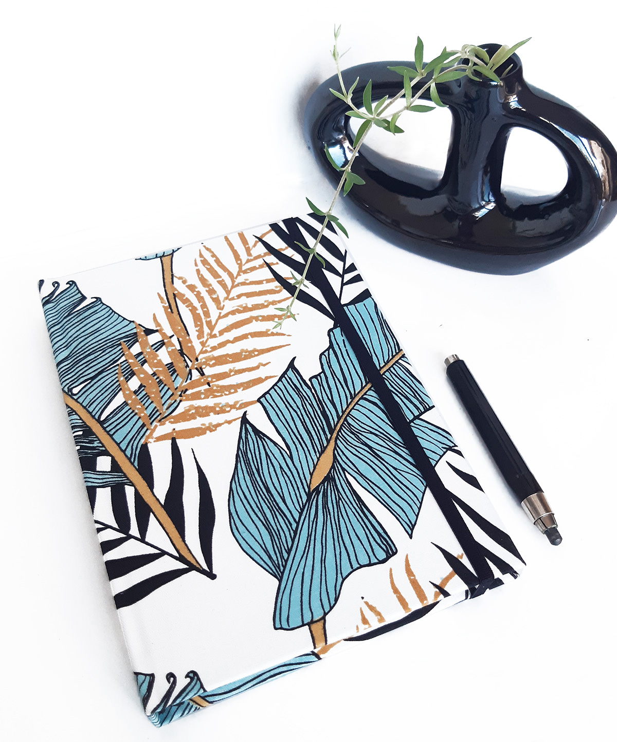 8f41ce_e2337e52c2b74f52b60a1b3c3c7b5025mv2